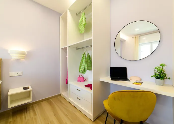 Estate4home - Domus Sirenum - Partenope سورينتو